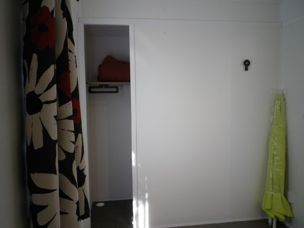 img dressing chambre n°1 mobil-home